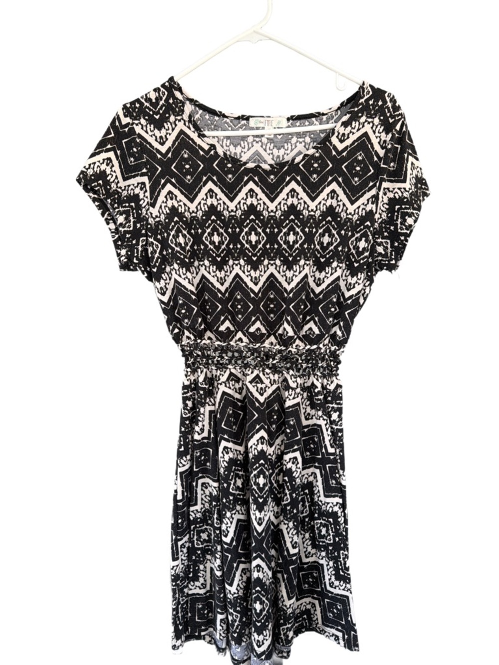 Love FiRE Black and White Geometric dress size xl